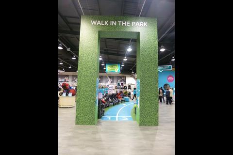 Pram and pushchair test-track